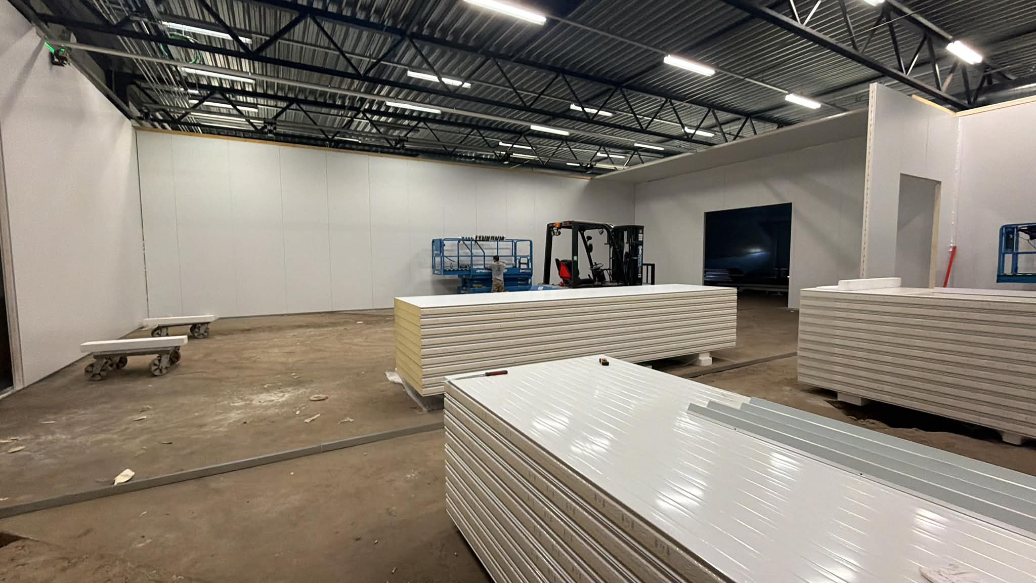 Montagewerkzaamheden — algemeen archief van Panel Montage